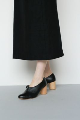 パンプス　ｗｏｏｄ　ｈｅｅｌ　６５　ｃｉｒｃｌｅ　（ｍａｐｌｅ）